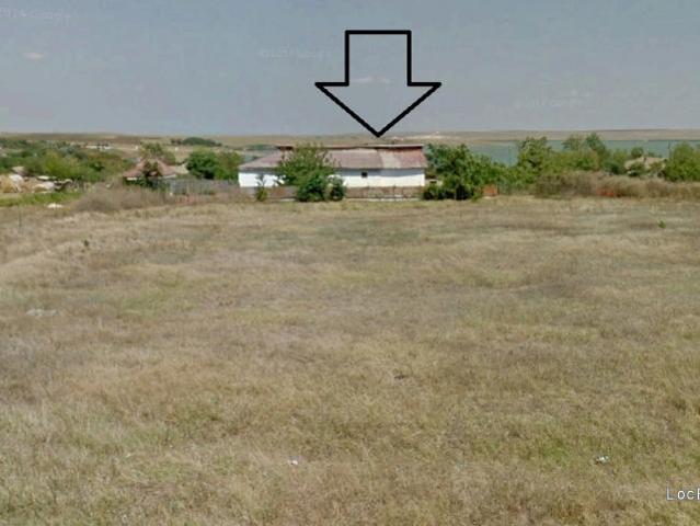 Teren 4000 mp, casa si anexe, Sat Sibioara, Constanta