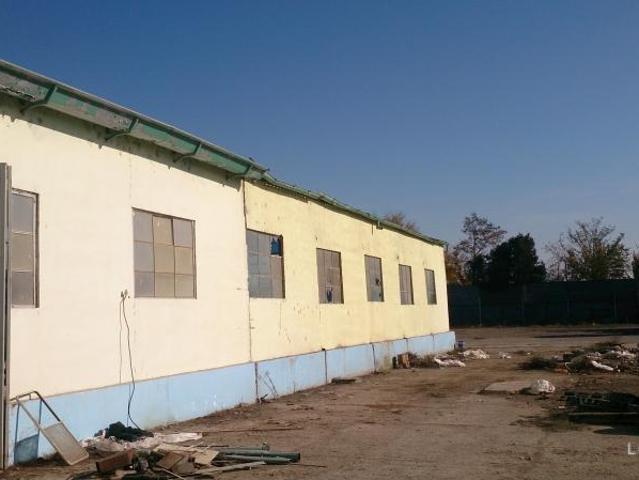 Teren 7993 mp si cladire 2604. 12 mp, Vadeni, Braila