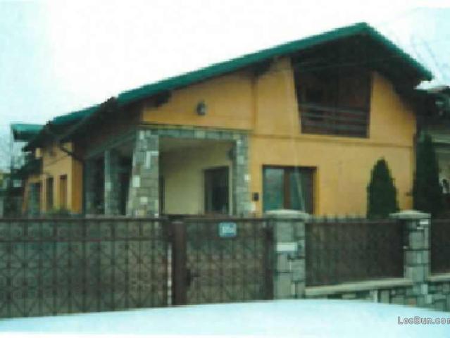 Teren 1166 mp si casa, Baicoi, Prahova