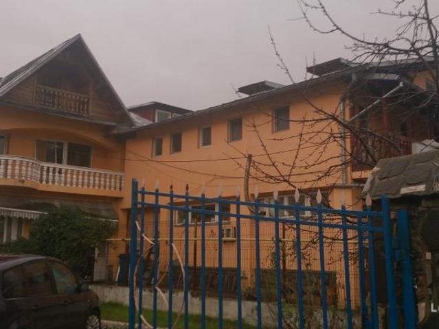 Teren 336 mp si casa, Campina, Prahova
