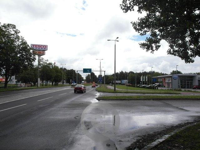 Teren inwestycyjny 8300 m² przy głównej drodze w Gorzowie
