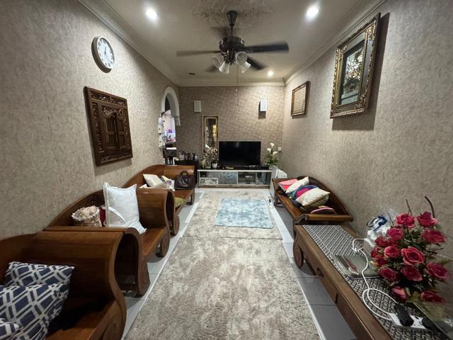 Teres 1 Tingkat Jalan Kebun FREEhold Ubahsuai Dapur Extended