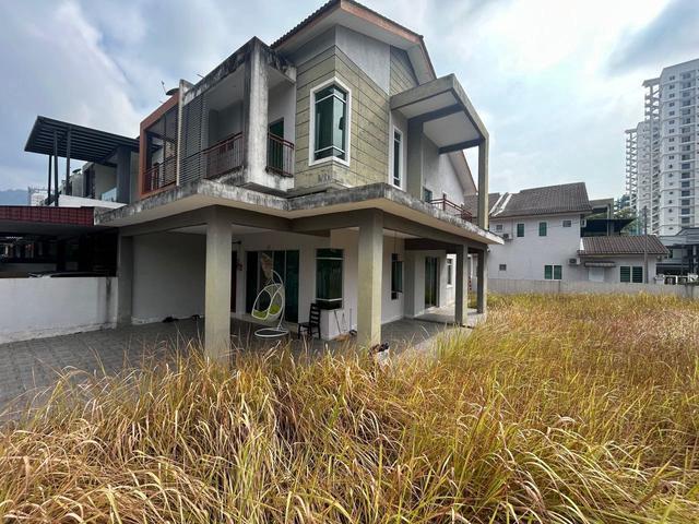 Teres 2 tingkat Conner Lot Taman Dream Park Meru FREEHOLD
