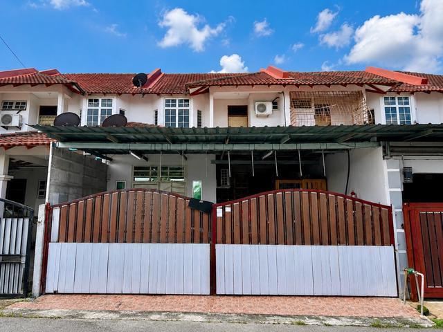 Teres 2 Tingkat Cantik Taman Sakinah Padang Bongor Kota Bharu