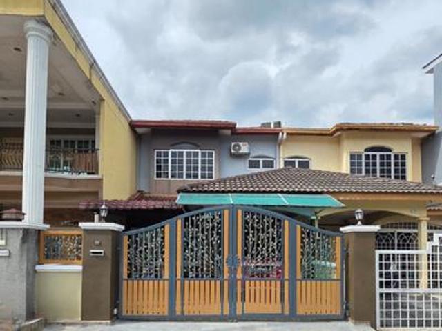 Teres 2 Tingkat Bandar Teknologi Kajang 4 Bilik Renovated