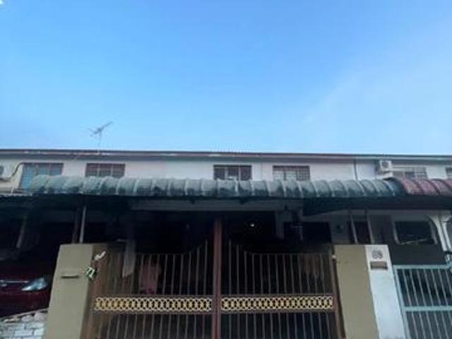 Teres 2 Tingkat Di Taman Desa Pakatan Pasir Puteh Ipoh Perak