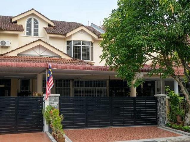 Teres 2 Tingkat di Taman Klebang Restu Chemor Freehold