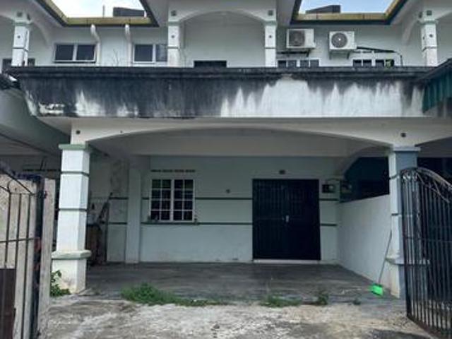 Teres 2 Tingkat Di Taman Seberang Temerloh HOSHASKLINIK KESIHATAN