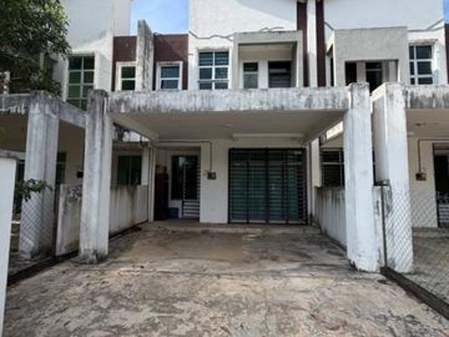 Teres 2 tingkat Kg Baru Kerteh Kemaman
