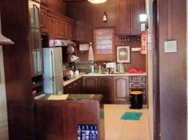 TERES 2 TINGKAT Jalan Junid MUAR Untuk Dijual