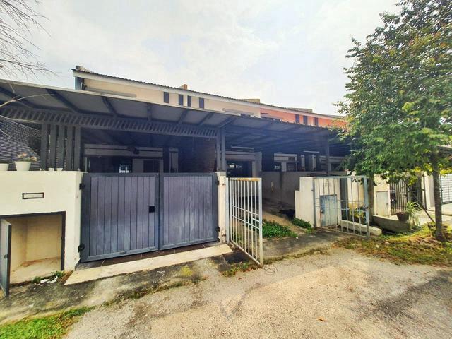 Teres 2 Tingkat Saujana Aman Sungai Buloh