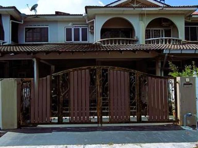 Teres 2 Tingkat Renovated Freehold Open Title