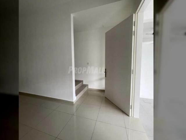 Teres 2 Tingkat Rumah Baru Bayu Sutera Sendayan