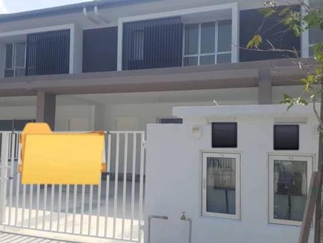 Teres 2 Tingkat Taman Harmoni Vista Pagoh Untuk Dijual