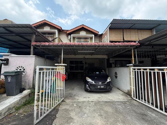 Teres 2 Tingkat Taman Scientex Kulai