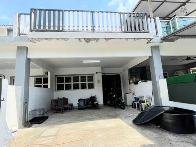 Teres 2 tingkat taman seri teruntum freehold