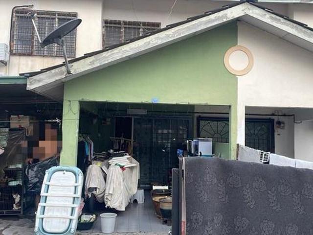 TERES 2 TINGKAT TAMAN SRI LAYANG MENTAKAB UNTUK DiJUAL