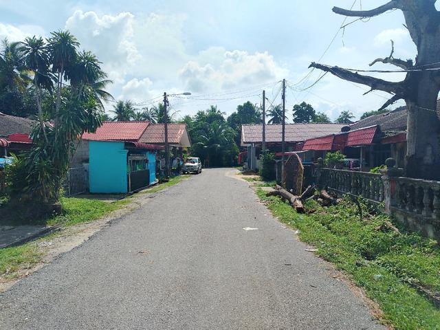 Teres Taman Kenari Alor lintang