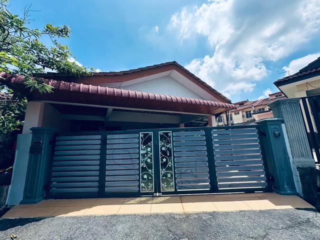 Teres Corner Lot Bandar Sri Astana B