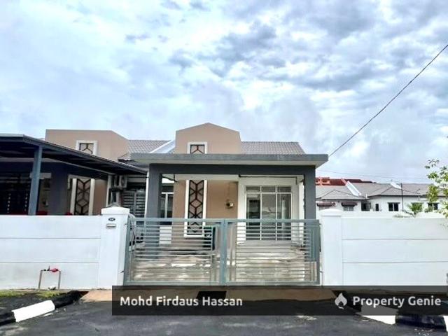 Teres Corner Lot Bandar Sri Astana, Sungai Petani, Kedah. 3695 sq ft