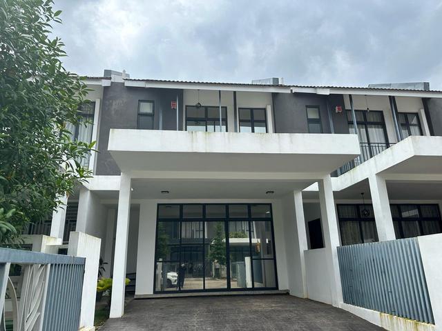 TERES DOUBLE STOREY SPRINGVALE RESiDENCE PRESINT 7 KOTASAS KUANTAN