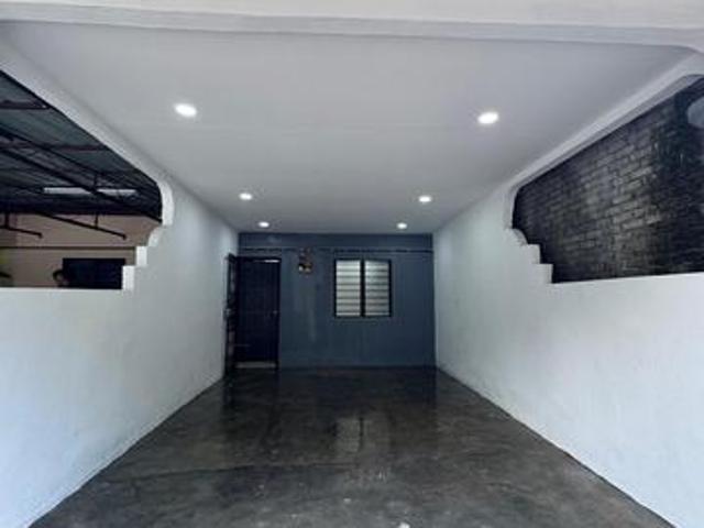 Teres Dua Tingkat Taman Bukit Mor