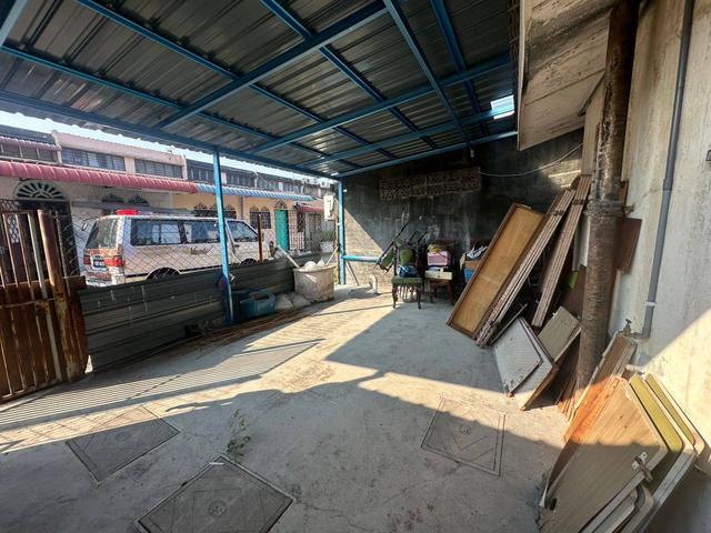 Teres Renovated Open Facing Parit Buntar Lokasi Mudah Akses