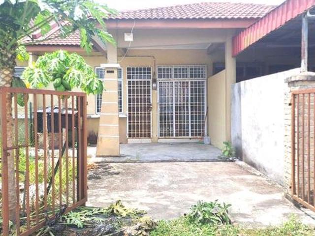 Teres Satu Tingkat 20x70 Taman Merbau Utama Kok Lanas Pasir Putih