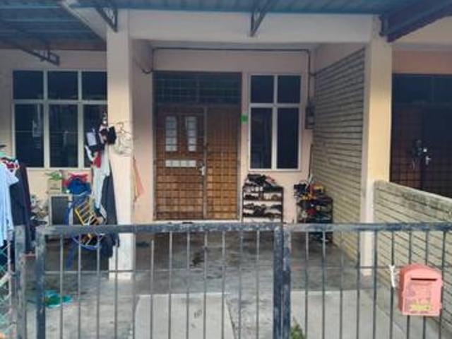TERES SATU TINGKAT LOKASI MENARIK UNTUK dIJUAL