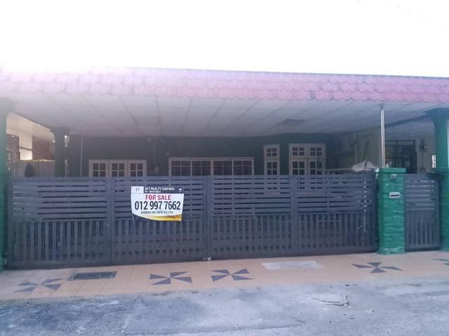 Teres Seluas 2100sqft cantik dan selesa