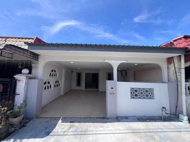 Teres Setingkat 4 Bilik Taman Muzaffar Shah Ayer Keroh For Sale