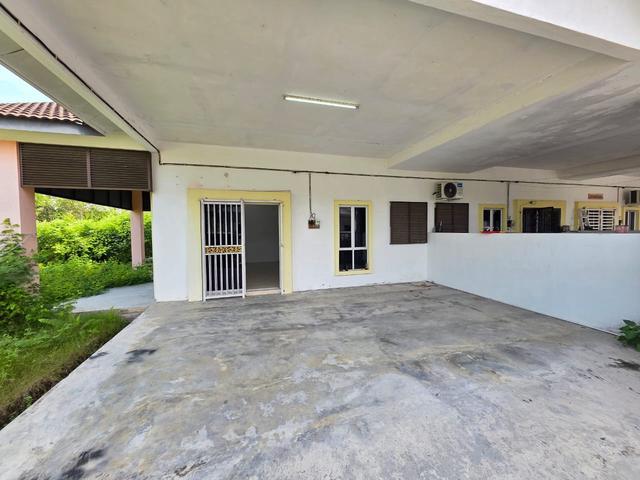 Teres Setingkat Corner lot Taman Larah aman Kamunting