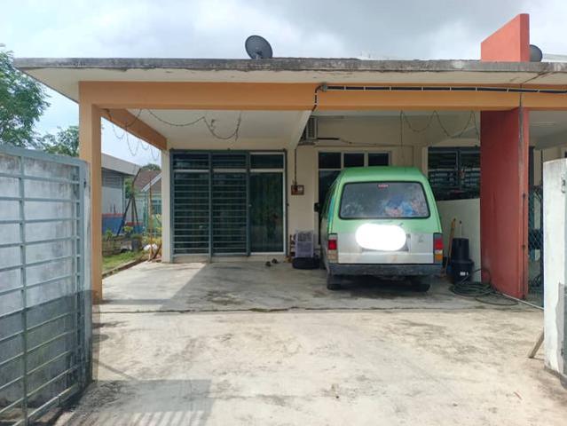 Teres Setingkat Corner Lot Taman Rendang Damai Pekan