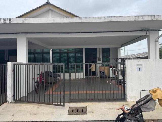TERES SETINGKAT CORNER LOT BANDAR KUANTAN PUTRI SG SOI UNTUK DiJUAL