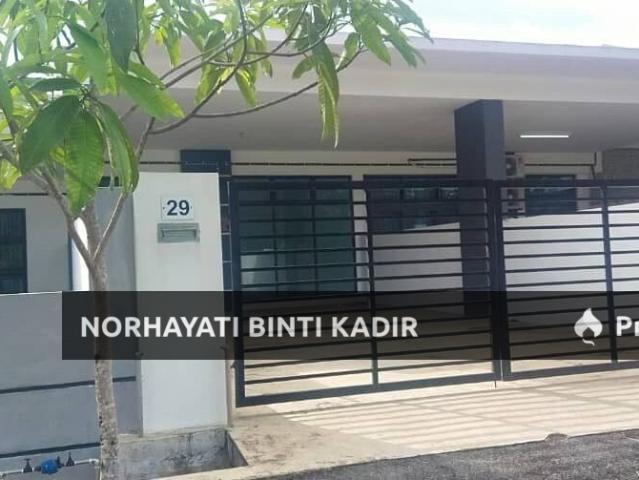 TERES SETINGKAT BARU KG DARAT SEKOLAH