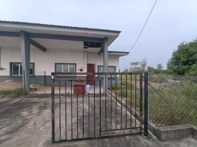 Teres Setingkat di Perumahan Makmur Puncak Jaya Triang