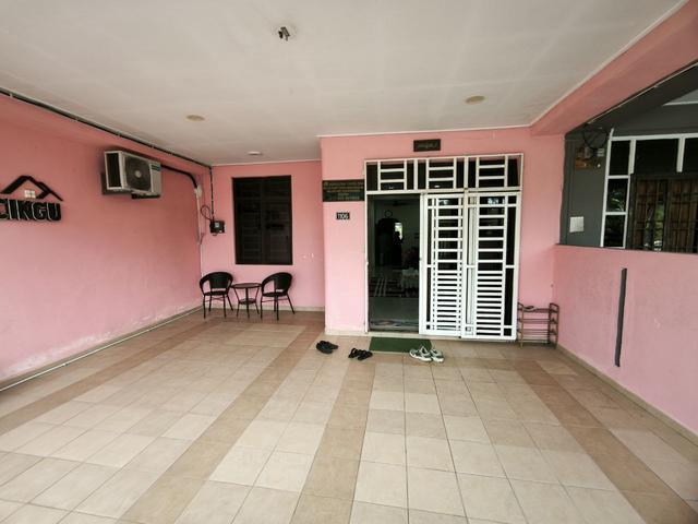 Teres Setingkat di Tanjung Chat LOW DEPO