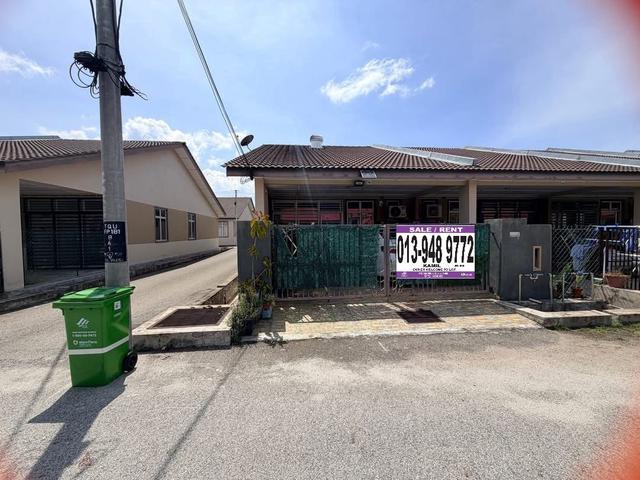 TERES SETINGKAT END LOT UNTUK DI JUAL Bandar Kuantan Putri Kuantan