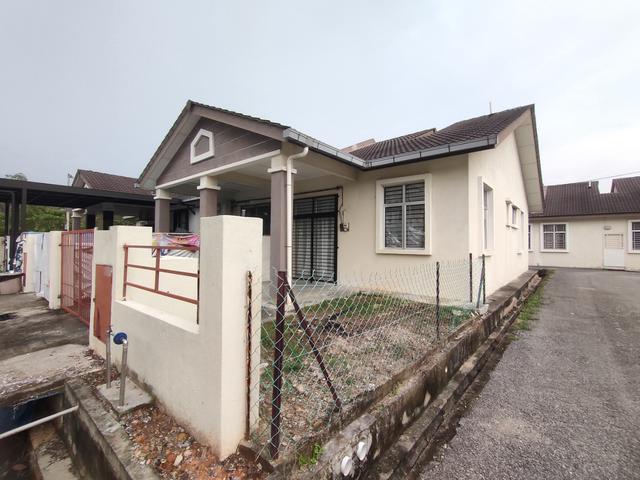TERES SETINGKAT END LOT FACING OPEN Taman Desa Intan Bukit Kapar