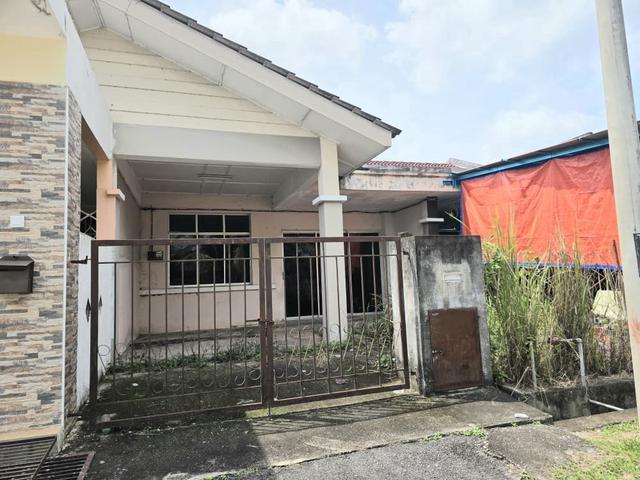 Teres Setingkat Facing Open Di Taman Pinggiran Netas Jaya Mentakab