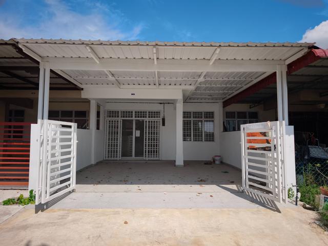Teres Setingkat Fully Renovated Bandar Amanjaya SP 3R2B