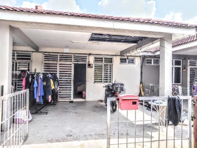 Teres Setingkat Kuantan Bukit Rangin Perdana 1 dekat Surau Kedai Cafe