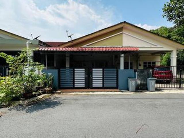 Teres Setingkat Mutiara Galla Seremban