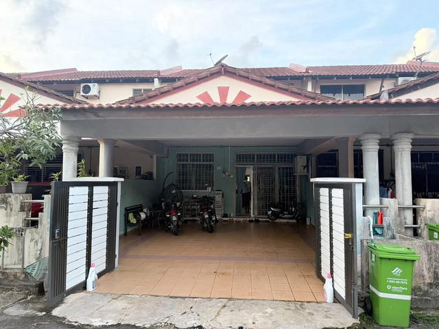 Teres Setingkat Setengah 15 Taman PSJ Sungai Karang Damai