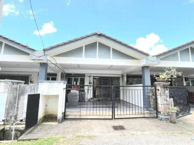 Teres Setingkat Renovated Cantik Di Taman Ixora 1 Mentakab