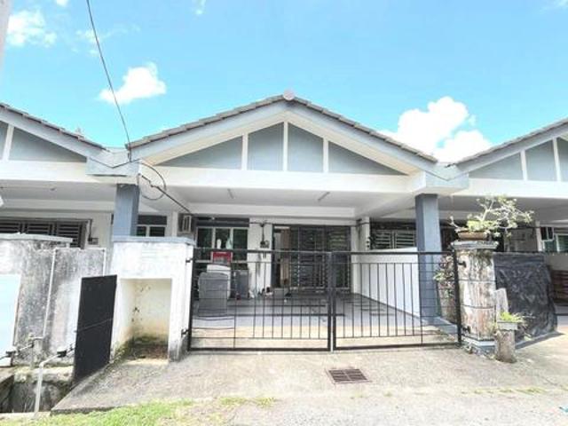 Teres Setingkat Renovated Cantik Di Taman Ixora 1 Mentakab