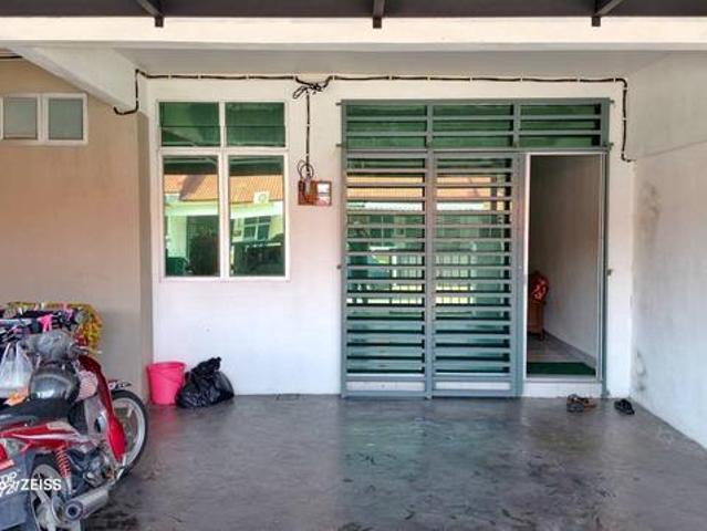 TERES SETINGKAT RESIDENSI SERI MAHKOTA SG ULAR Boleh 100 Loan