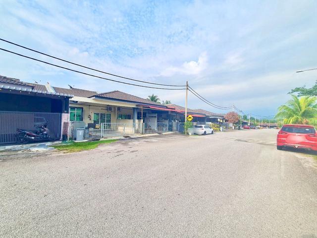 Teres Setingkat Taman Bandar Baru Simpang Empat Alor Gajah Melaka