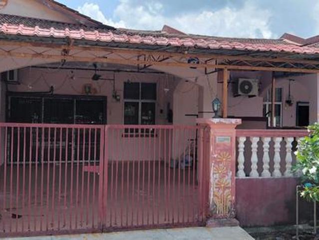 Teres Setingkat Taman Bandar Ekar Rantau