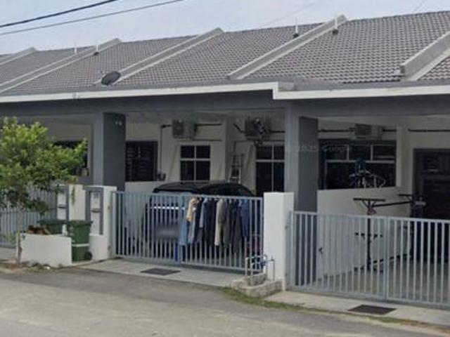 Teres setingkat taman beserah